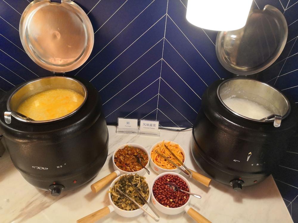 Mercure Shanghai Yu Garden Екстериор снимка