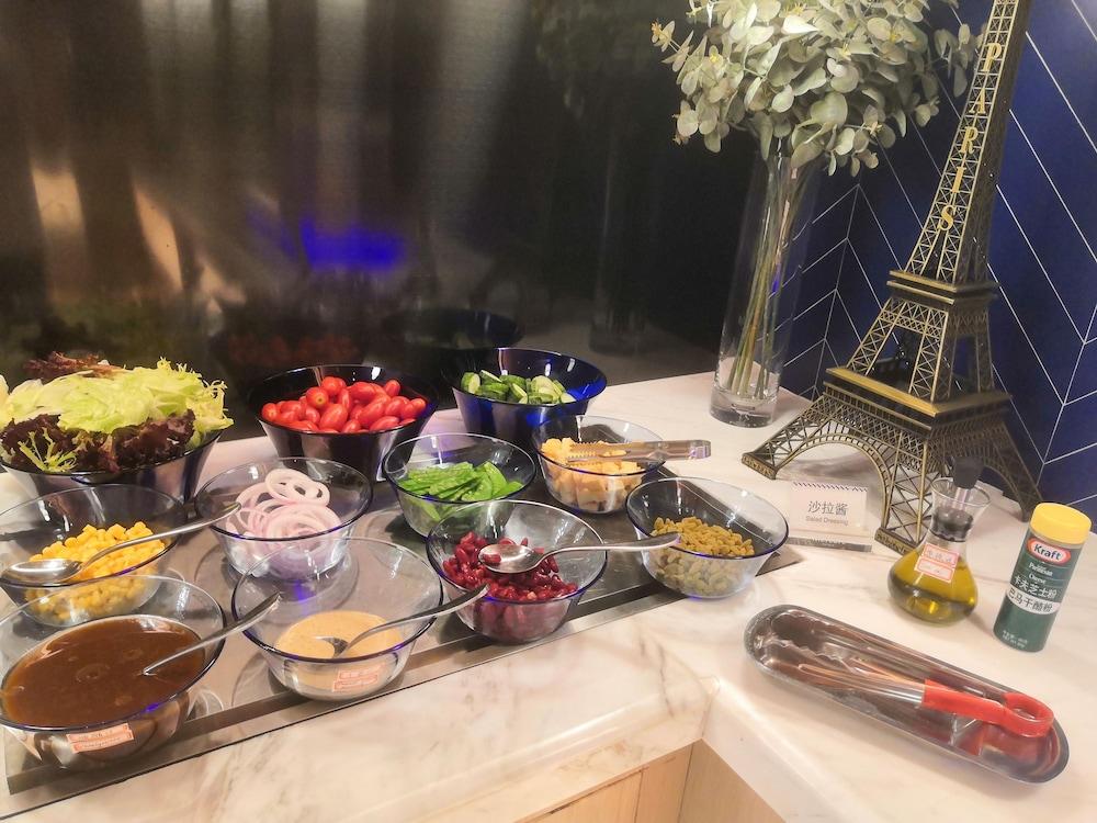 Mercure Shanghai Yu Garden Екстериор снимка